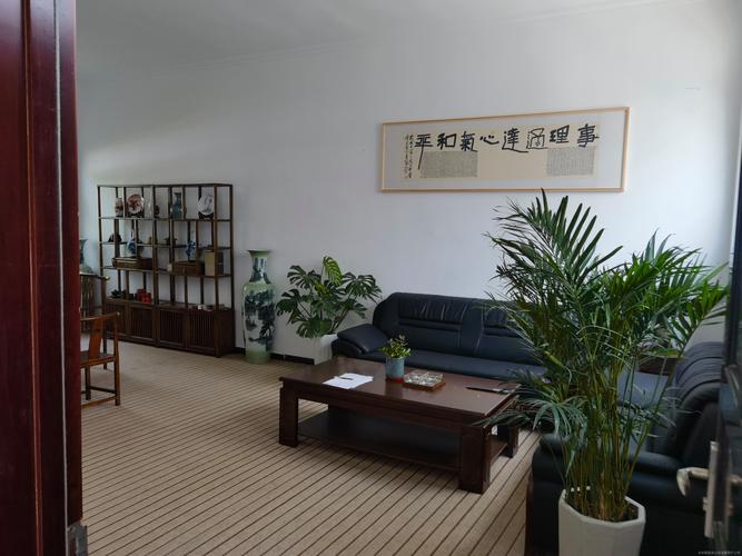 公司相册里的绿色脉络 从自有农业基地到项目策划的产业交响